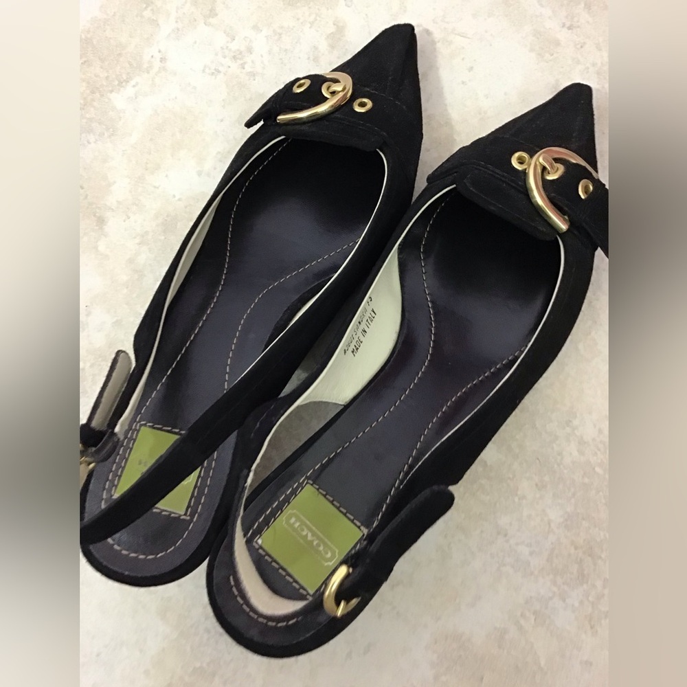 Coach Black Suede Sandra Made in Italy kitten heels size 6 1/2 .